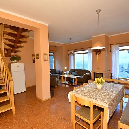 Apartman U Sarky Valaska Luaran gambar