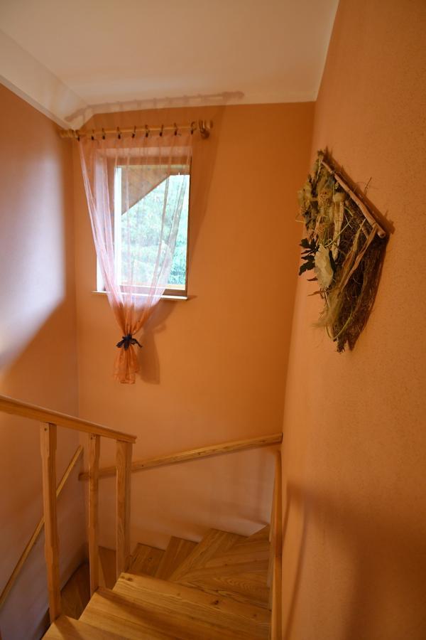Apartman U Sarky Valaska Luaran gambar