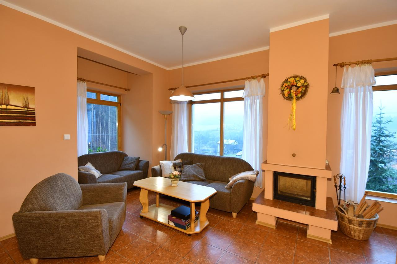 Apartman U Sarky Valaska Luaran gambar